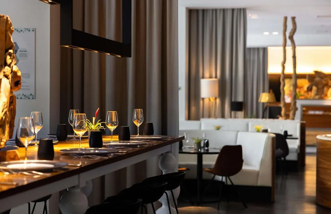 Pullman Eindhoven Cocagne-1